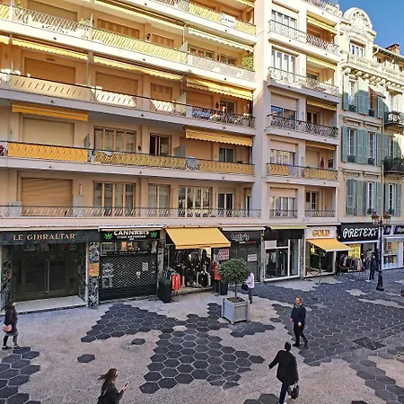 Nestor&jeeves - Sea And Sun - Central - By Sea - Pedestrian Zone *